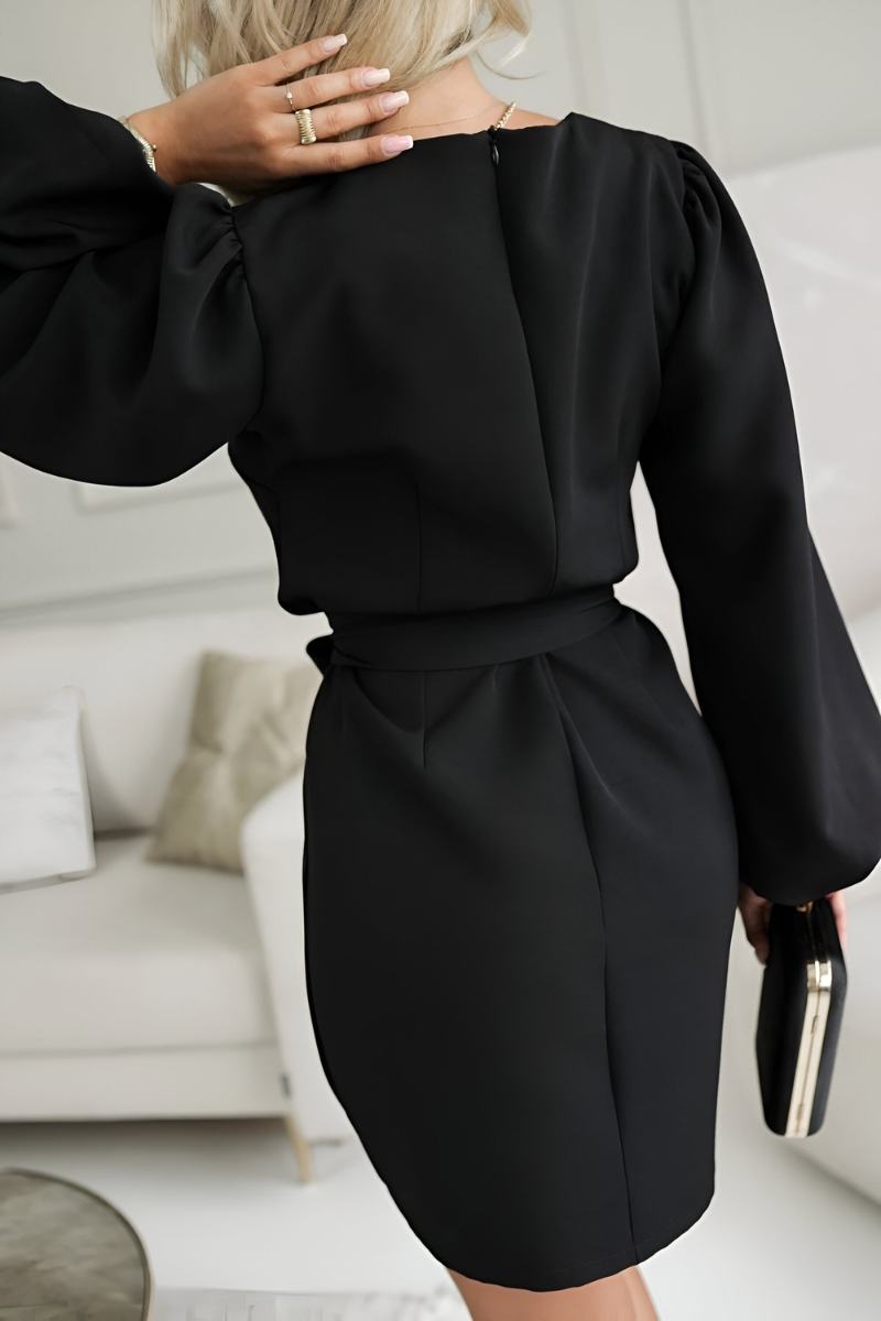 Lira™ | Élégante Robe Ceinturée en Satin